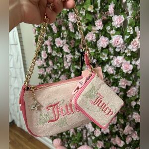 New. Juicy couture Wingate mini wristlet purse with a matching wallet